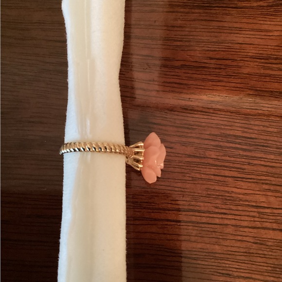 NWT and Box Ariella Collection Five Stackable Rings 14k Gold plated Size 8 - Picture 5 of 14